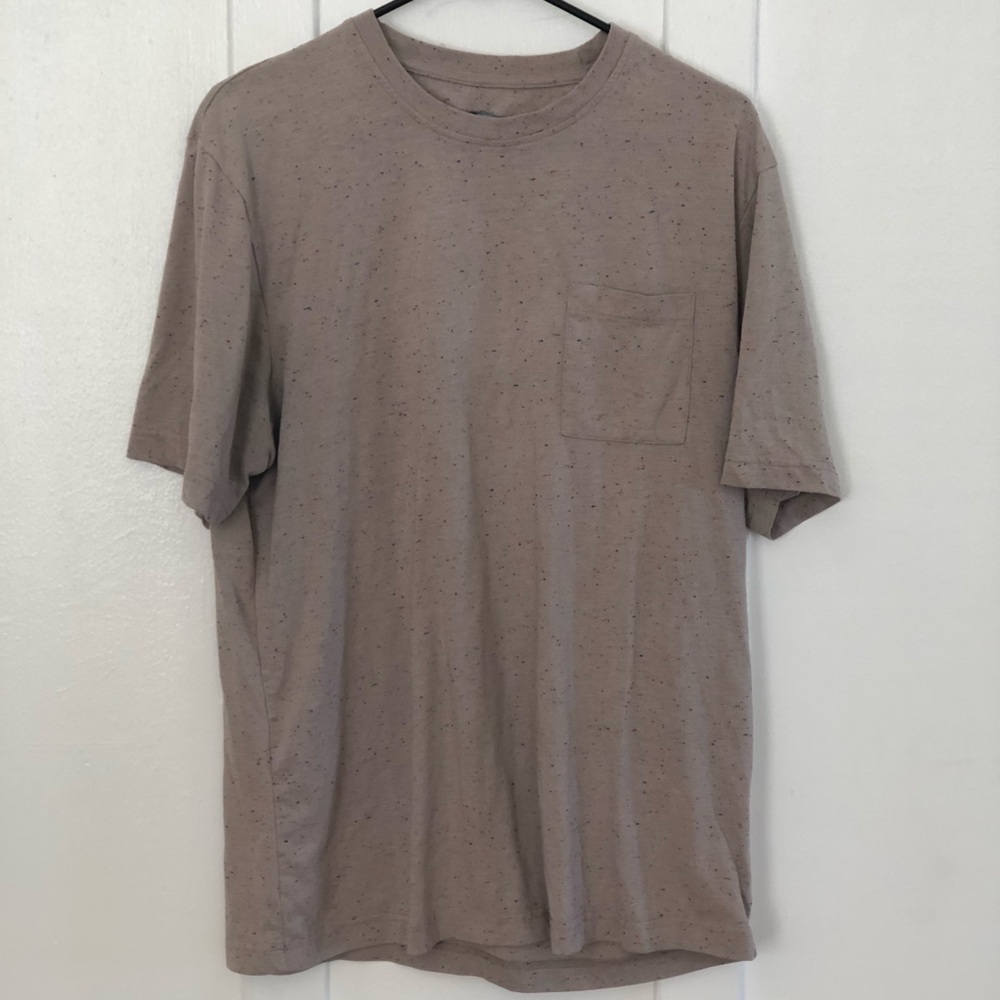 Color-dotted Pocket Tee